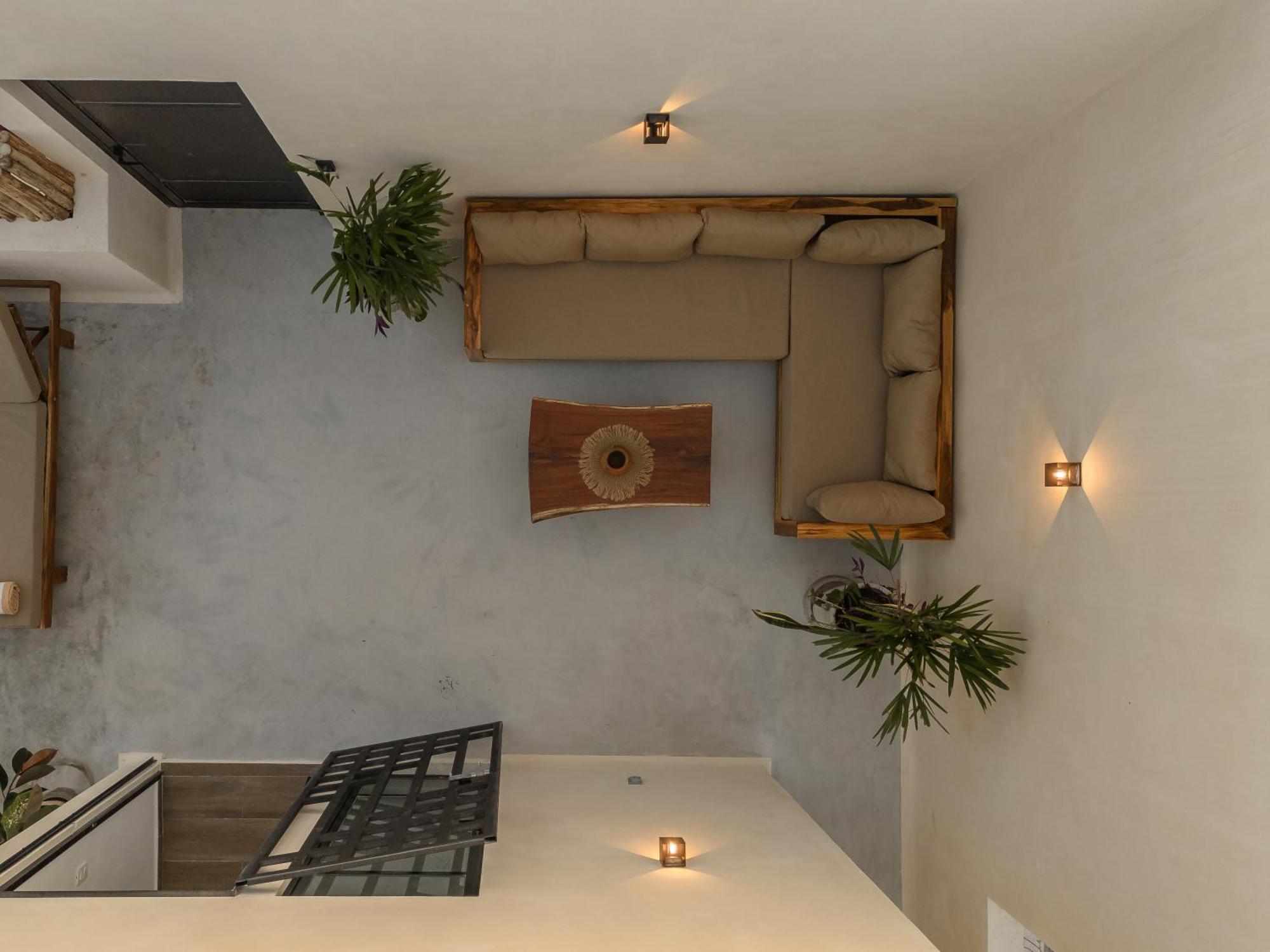 Deluxe 2-story Penthouse Pool & Bbq Rooftop Apartment Tulum